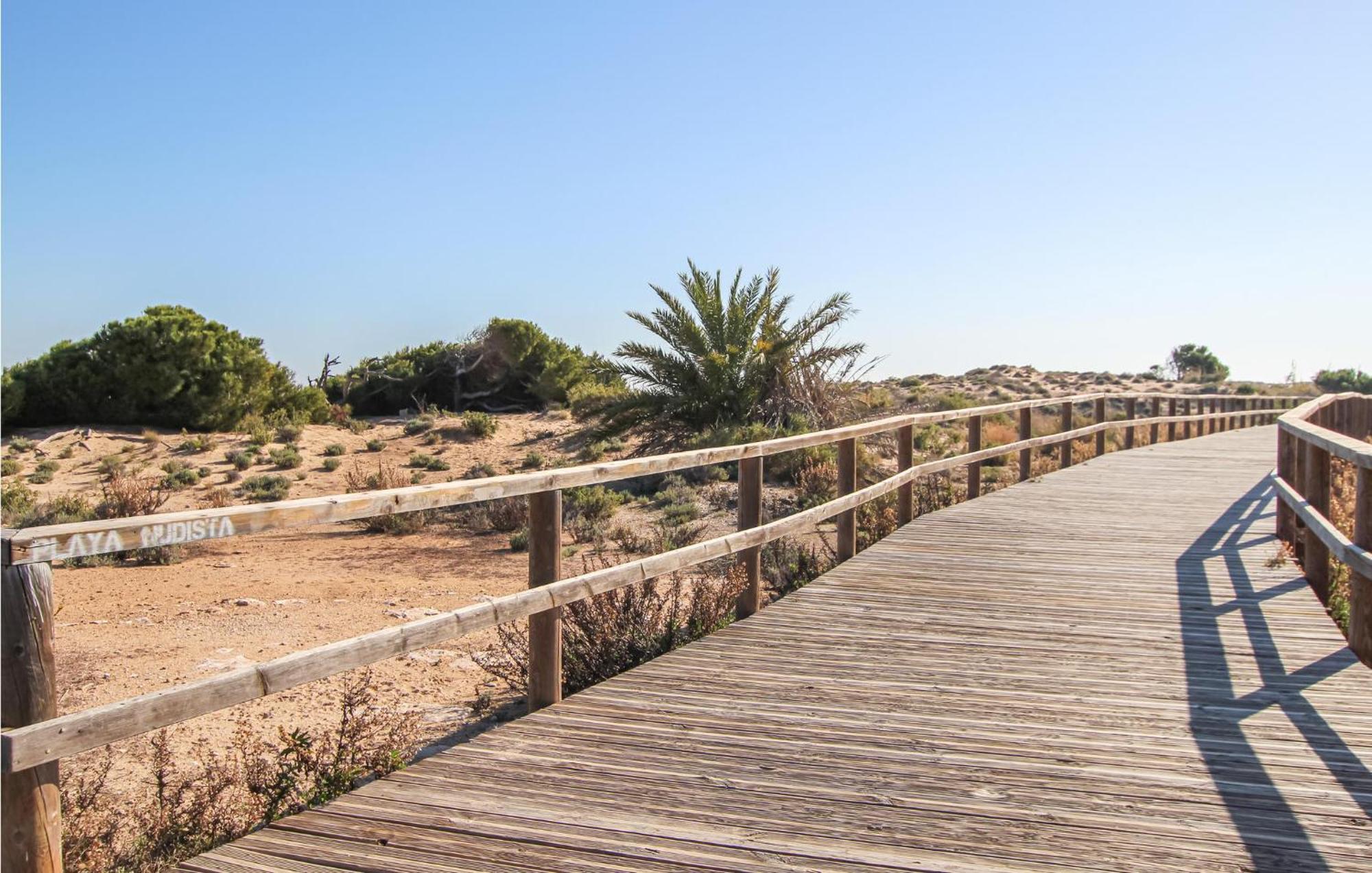 Beach Front Apartment In Los Arenales Del Sol Arenales del Sol Exterior foto